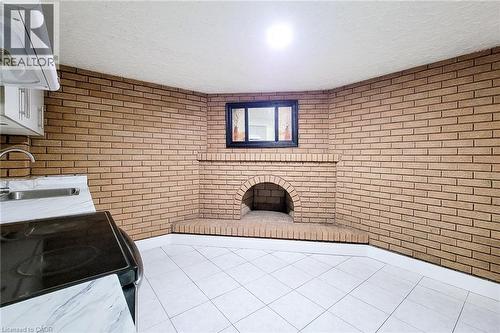 12 Maitland Avenue, Hamilton, ON 
