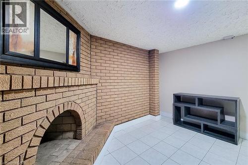 12 Maitland Avenue, Hamilton, ON 