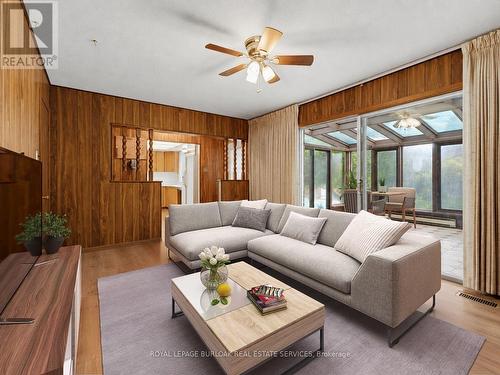 258 Camelot Drive, Burlington, ON 