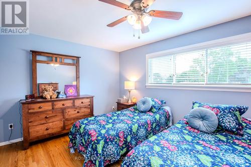 27 Tower Crescent, Barrie, ON 
