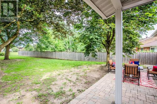 27 Tower Crescent, Barrie, ON 