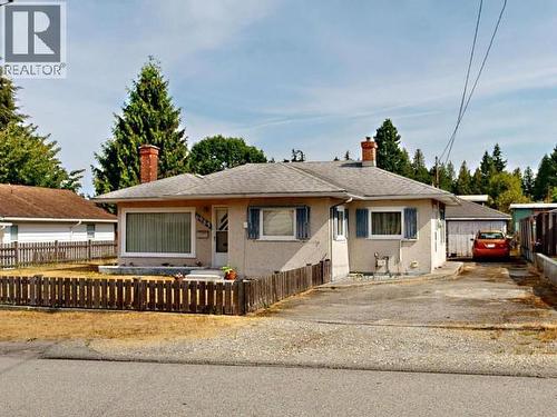 6983 SURREY STREET  Powell River, BC V8A 1H5