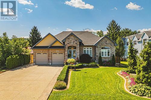 1214 #8 Highway, Hamilton, ON 