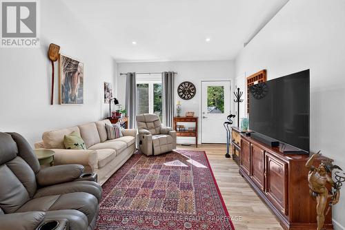 499 Bush Road, Rideau Lakes, ON - Indoor Photo Showing Living Room
