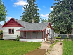1327 8th Street  Brandon, MB R7A 3Z3