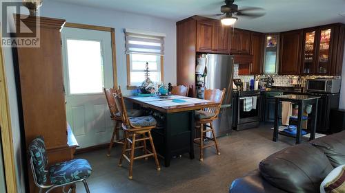 1607 Hilton Rd, Jocelyn Township, ON - Indoor