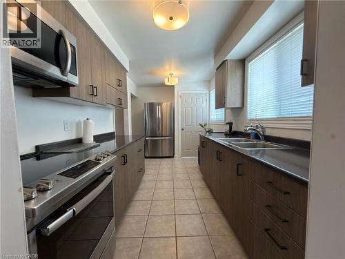 34 Nora Court, Cambridge, ON 