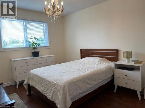 34 Nora Court, Cambridge, ON 