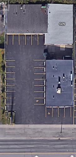 609 Arthur St, Thunder Bay, ON 