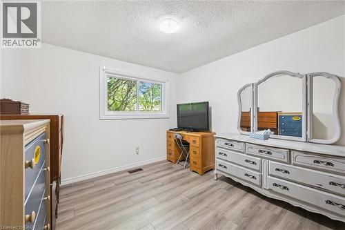 46 Cedarwoods Crescent, Kitchener, ON 