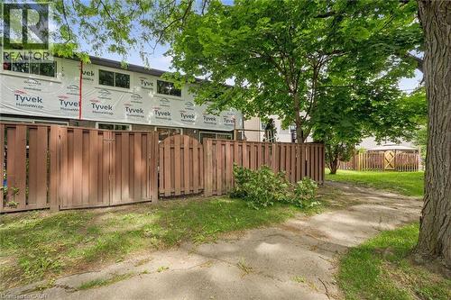 46 Cedarwoods Crescent, Kitchener, ON 