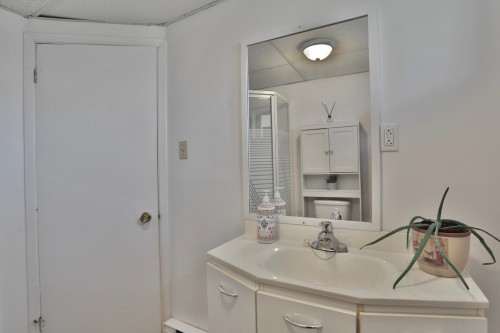 Salle de bains - 1228 5E Avenue, Acton Vale, QC 