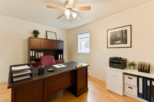 Bureau - 1 Rue Grey, Bury, QC 