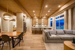 1027 Kitson Court West Kelowna, BC V1Z 0B9