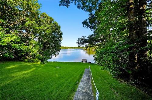 91 Silverdale Dr, Alexander, MB 