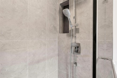 #3-1559 Ash Rd, Saanich, BC 