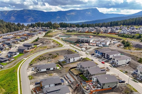 3155 Woodrush Dr, Duncan, BC 
