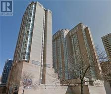 1905 - 55 CENTRE AVENUE Toronto, ON M5G 1R4
