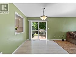 Dining Area - 