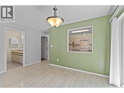 Dining Area - 