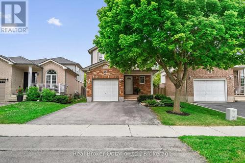 4 BEARDMORE CRESCENT  Halton Hills (Ac Acton), ON L7J 2Y9