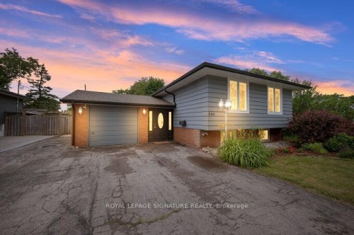646 Blue Forest Hill, Burlington, ON 