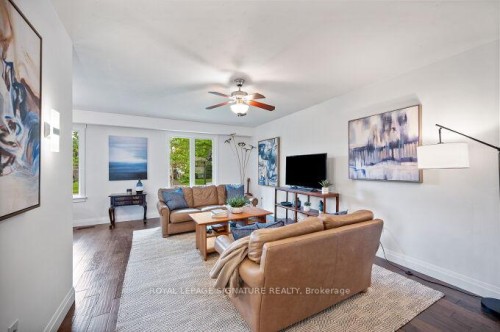 646 Blue Forest Hill, Burlington, ON 