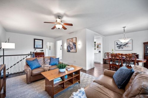 646 Blue Forest Hill, Burlington, ON 