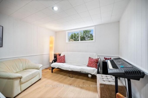646 Blue Forest Hill, Burlington, ON 