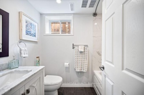 646 Blue Forest Hill, Burlington, ON 