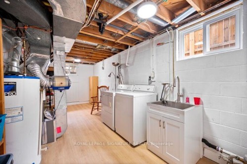646 Blue Forest Hill, Burlington, ON 