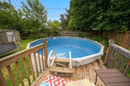 646 Blue Forest Hill, Burlington, ON 