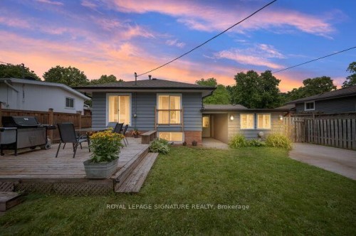 646 Blue Forest Hill, Burlington, ON 