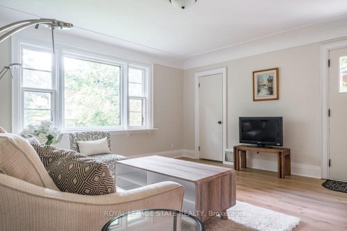 11 Dromore Crescent, Hamilton, ON 
