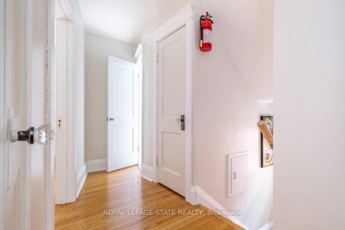 11 Dromore Crescent, Hamilton, ON 