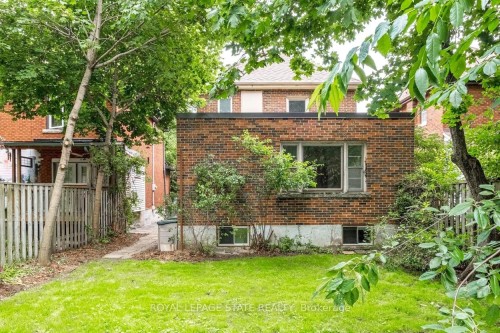 11 Dromore Crescent, Hamilton, ON 