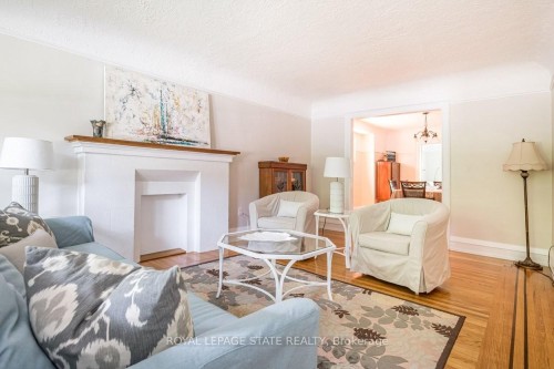 11 Dromore Crescent, Hamilton, ON 