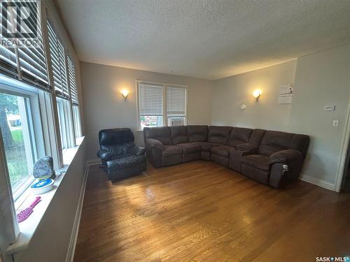 208 Stovel Avenue E, Melfort, SK 