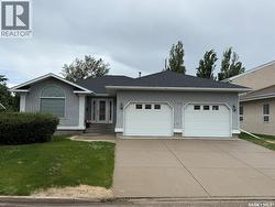708 Adamson CRESCENT Shellbrook, SK S0J 2E0