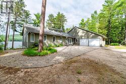 35732B HWY 17 WEST HIGHWAY W  Laurentian Hills, ON K0J 1P0