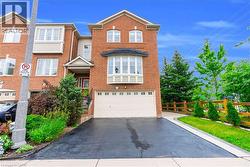 2435 COHO Way  Oakville, ON L6M 0G7