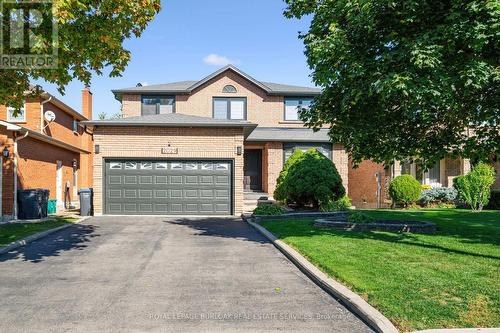 2029 Kempton Park Drive, Mississauga, ON - Outdoor With Facade