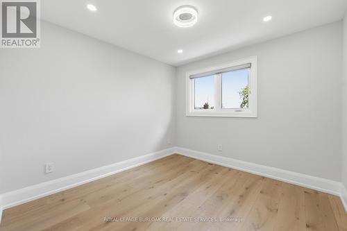 2029 Kempton Park Drive, Mississauga, ON - Indoor Photo Showing Other Room