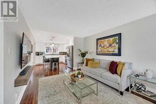 13 Oakington Place, Mississauga, ON 