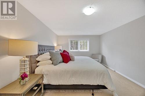 13 Oakington Place, Mississauga, ON 