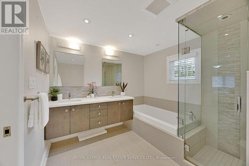 13 Oakington Place, Mississauga, ON 