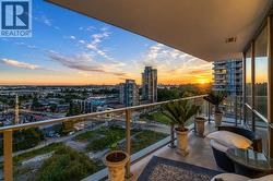 1607 1550 FERN STREET  North Vancouver, BC V7J 0A9