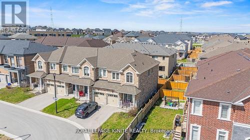 1168 Drawstring Lane, Pickering, ON 