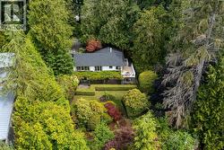 2912 ROSEBERY AVENUE  West Vancouver, BC V7V 3A6