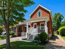 224 JOHN STREET  Toronto, ON M9N 1K2